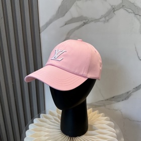 Бейсболка Louis Vuitton — новая модель
