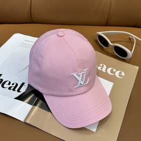 Бейсболка Louis Vuitton — новая модель