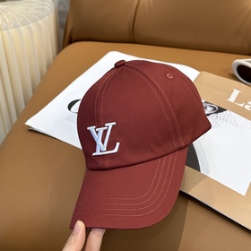 Бейсболка Louis Vuitton — новая модель