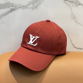 Бейсболка Louis Vuitton — новая модель