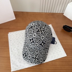 Бейсболка Louis Vuitton — новая модель