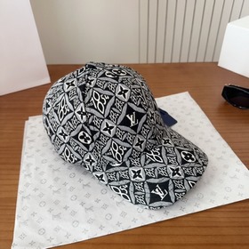 Бейсболка Louis Vuitton — новая модель