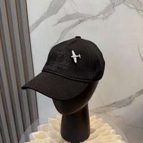 На официальном сайте LV Louis Vuitton