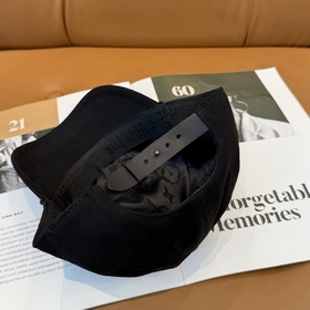 На официальном сайте LV Louis Vuitton 