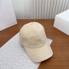 Бейсболка Louis Vuitton — новая модель