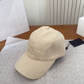 Бейсболка Louis Vuitton — новая модель