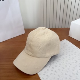 Бейсболка Louis Vuitton — новая модель