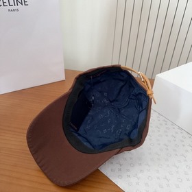 Бейсболка Louis Vuitton — новая модель