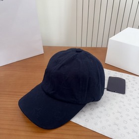 Бейсболка Louis Vuitton — новая модель