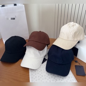 Бейсболка Louis Vuitton — новая модель
