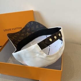 Бейсболка Louis Vuitton — новая модель