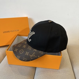 Бейсболка Louis Vuitton — новая модель