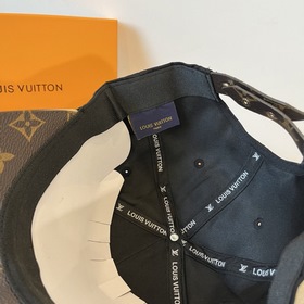 Бейсболка Louis Vuitton — новая модель
