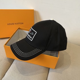 Бейсболка Louis Vuitton — новая модель