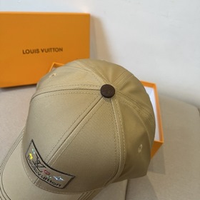 Бейсболка Louis Vuitton — новая модель