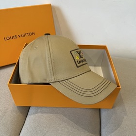 Бейсболка Louis Vuitton — новая модель