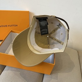 Бейсболка Louis Vuitton — новая модель
