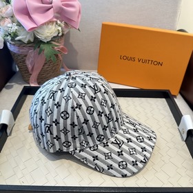 Бейсболка Louis Vuitton — новая модель