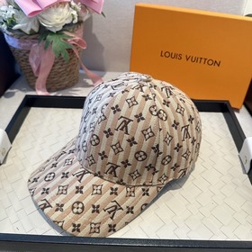 Бейсболка Louis Vuitton — новая модель