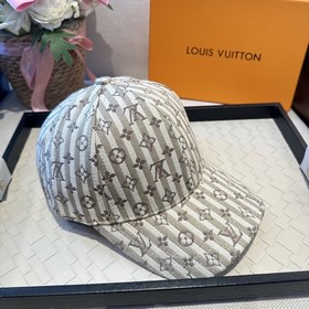 Бейсболка Louis Vuitton — новая модель