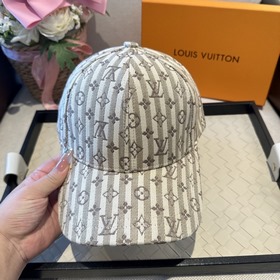 Бейсболка Louis Vuitton — новая модель