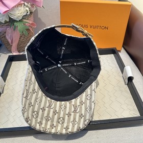 Бейсболка Louis Vuitton — новая модель