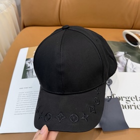 Бейсболка Louis Vuitton — новая модель
