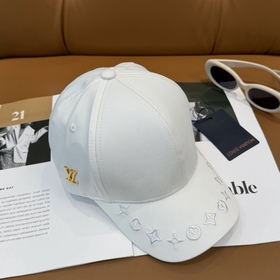 Бейсболка Louis Vuitton — новая модель
