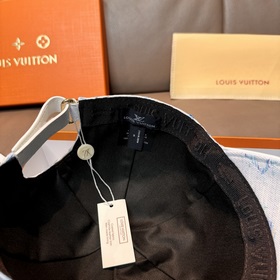 Новая бейсболка LV (Louis Vuitton) по 
