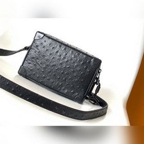 Эксклюзивная модель N82245 из кожи стр