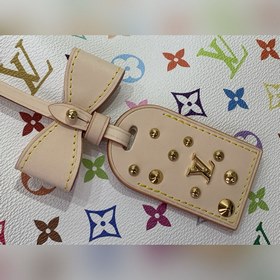 Топ-модель из оригинальной коллекции 