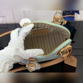 Оригинальная модель высшего качества 