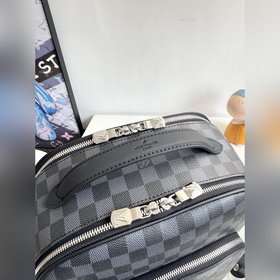 Эксклюзивные реальные снимки модели FR