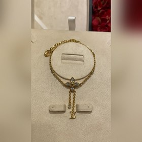 211490 Новинка дня ： браслет LV. Нова