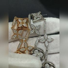 Массивный браслет с классическим узоро