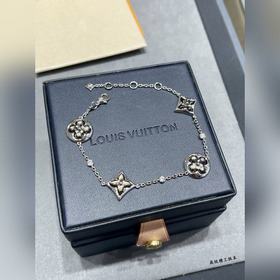 Браслет LV из натурального серого перл