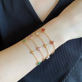 Браслет LV Small Five Flowers из колле