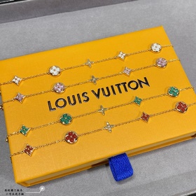 Браслет LV Small Five Flowers из колле