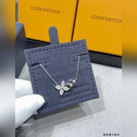 L0156 LV： Колье с двумя цветамиз позол