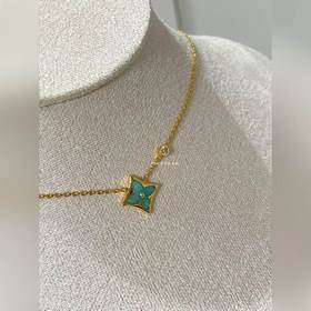 Новинка L1101： новое колье LV из камня