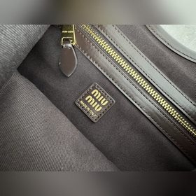 5BG311 Новая модель из вощеной кожи пр
