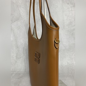 5BG231 (Карамель) Новая модель сумки-х