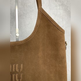 5BB231 Матовый коричневый MIUMI Кожана