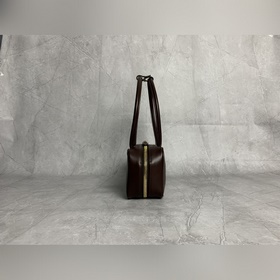 5BB173 Сумка через плечо Miu 25SS — на