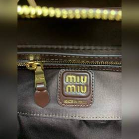 5BB173 Сумка через плечо Miu 25SS — на