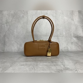 5BB173 Сумка через плечо Miu 25SS — на