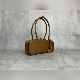 5BB173 Сумка через плечо Miu 25SS — на