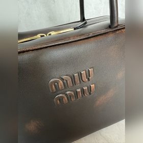 5BB117 (Ретро-оттенок) Новая сумка Miu