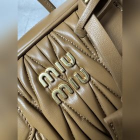 5BB124 Новая сумка Miu «Too Pretty» в 