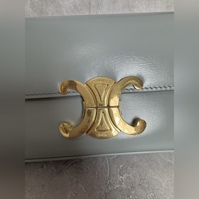 Сумка TRIOMPHE из глянцевой телячьей 